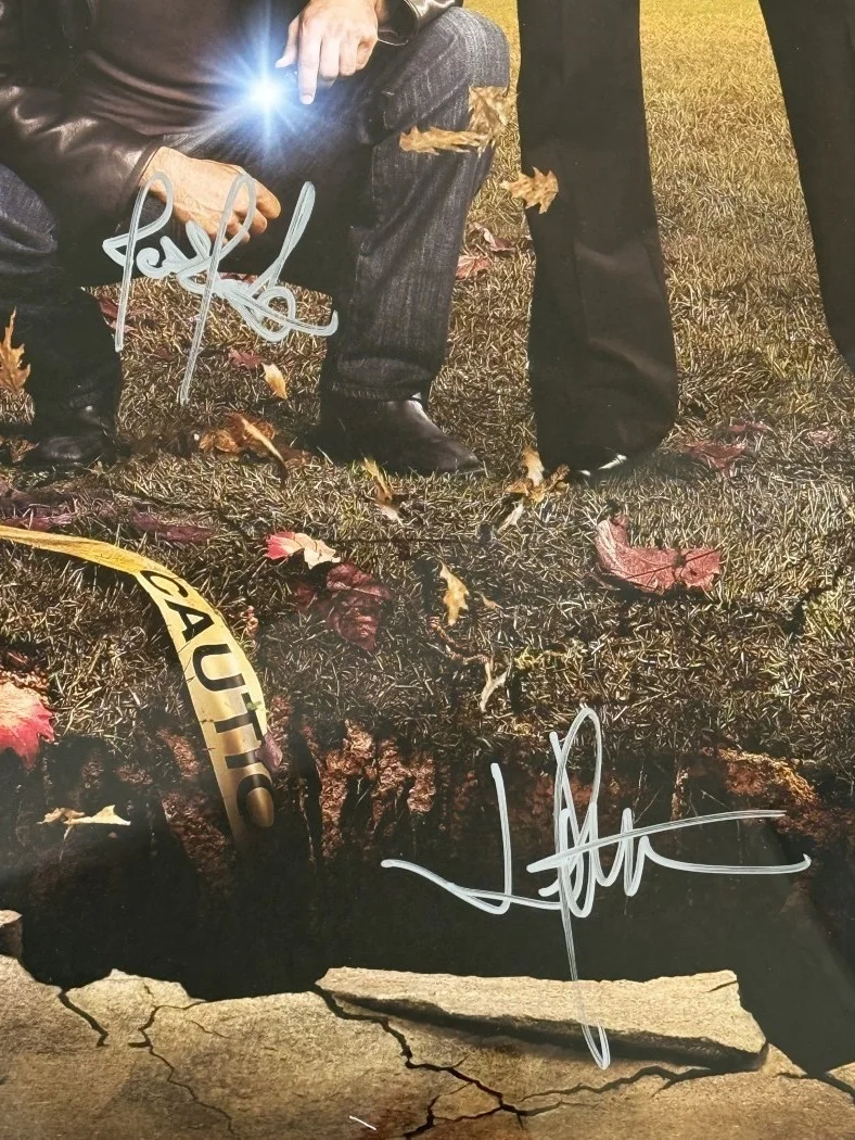 ohn Noble, J.J. Abrams, Joshua Jackson — Fringe Signed Cast 28x40 Poster John Noble J.J. Abrams +1 Framed JSA AL29742, изображение 2