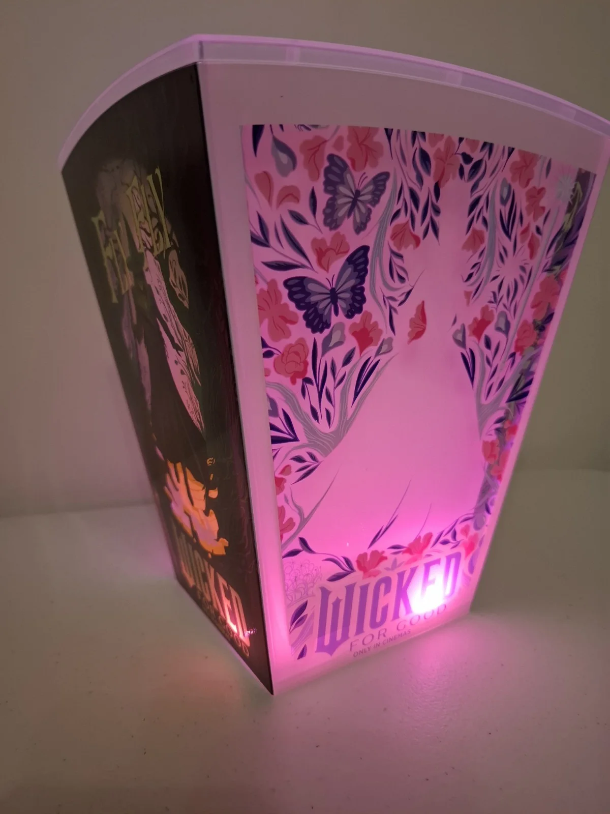 Cineworld Wicked For Good LED Light Up Ltd Edition Popcorn Bucket BRAND NEW, изображение 2