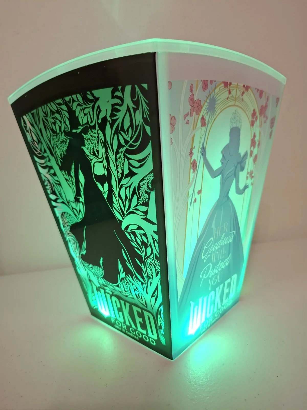 Cineworld Wicked For Good LED Light Up Ltd Edition Popcorn Bucket BRAND NEW, изображение 4