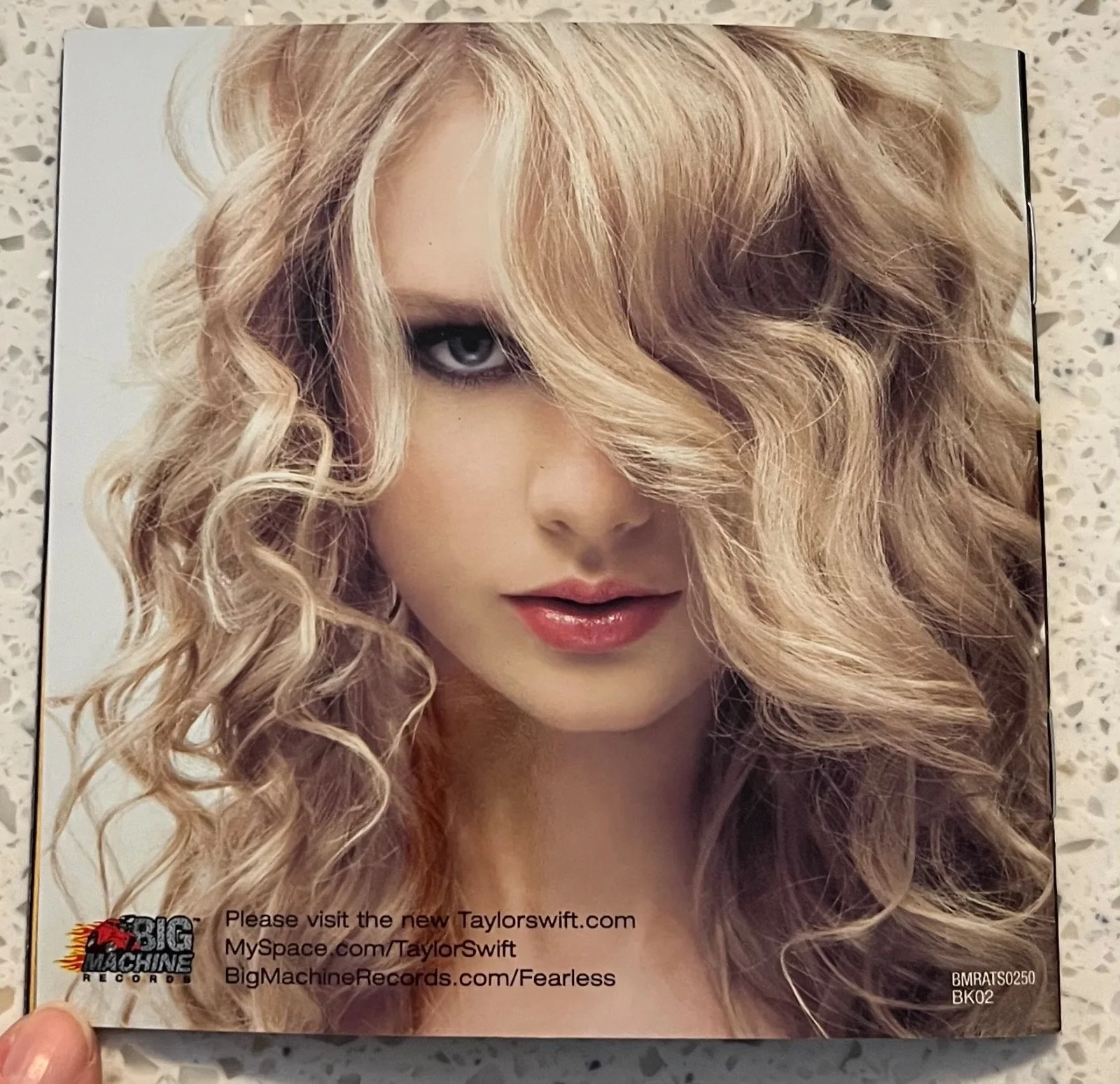 Taylor Swift Signed Fearless Platinum Edition CD Booklet Only, image 3