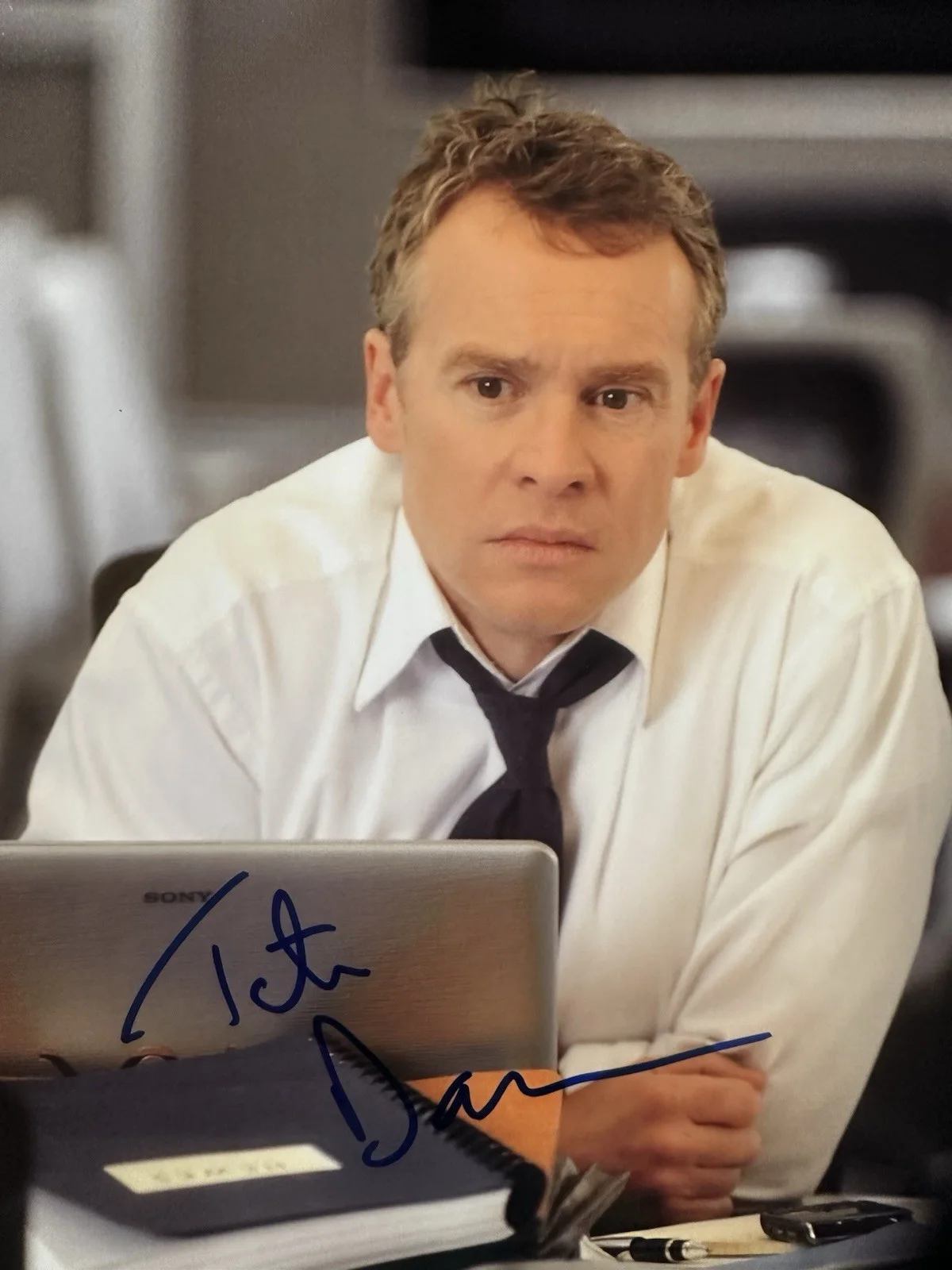Tate Donovan — Tate Donovan Signed 8x10 In Person. Damages. Hercules. Argo