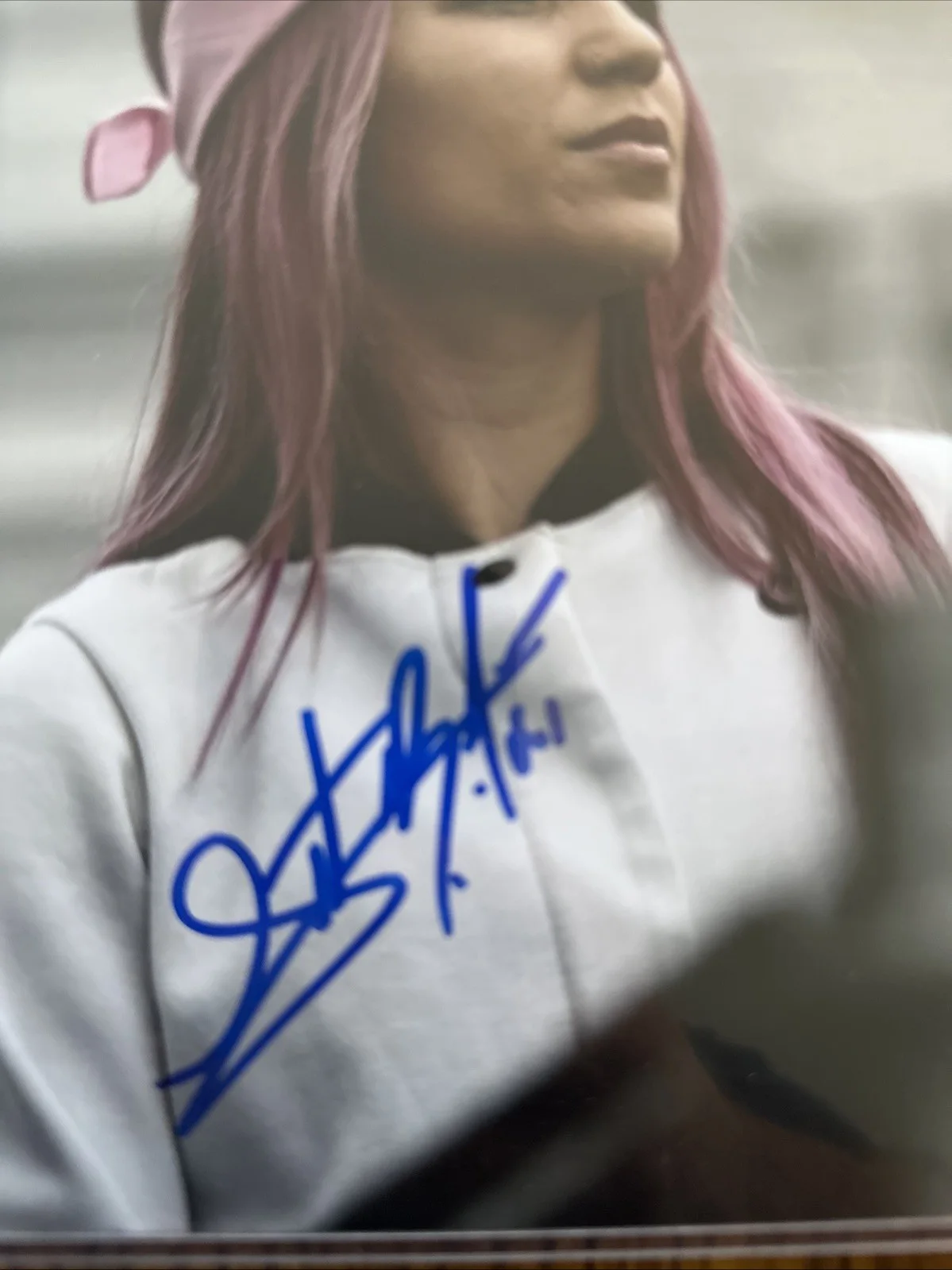 Leticia Bufoni Autograph 8x10 Photo COA, image 2
