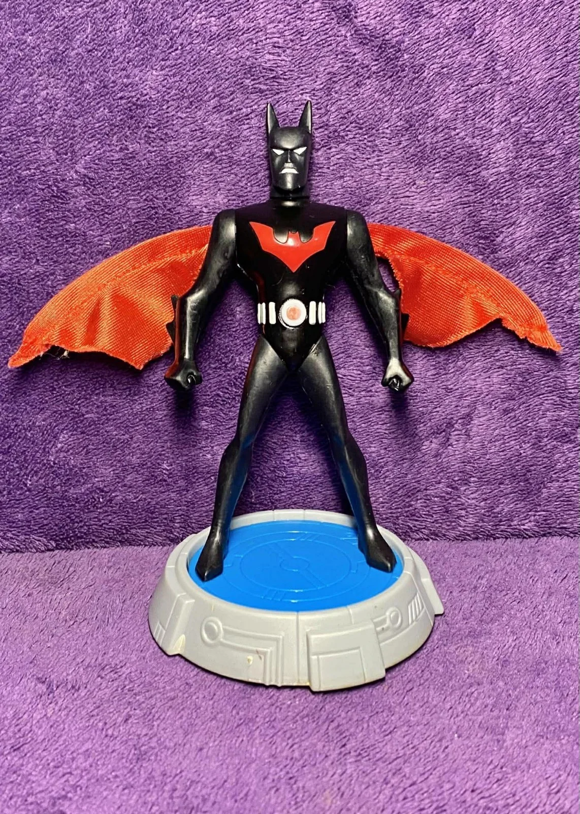 BATMAN BEYOND VINTAGE MERCHANDISE BURGER KING FIGURE TOY 2000 WINGS FIGURINE, изображение 2