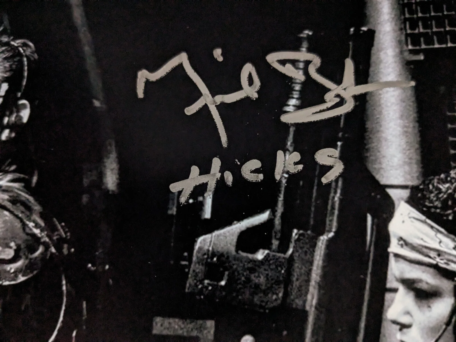 MICHAEL BIEHN Signed ALIENS 8x10 Photo Autograph Hicks Inscription JSA COA Fs, изображение 2