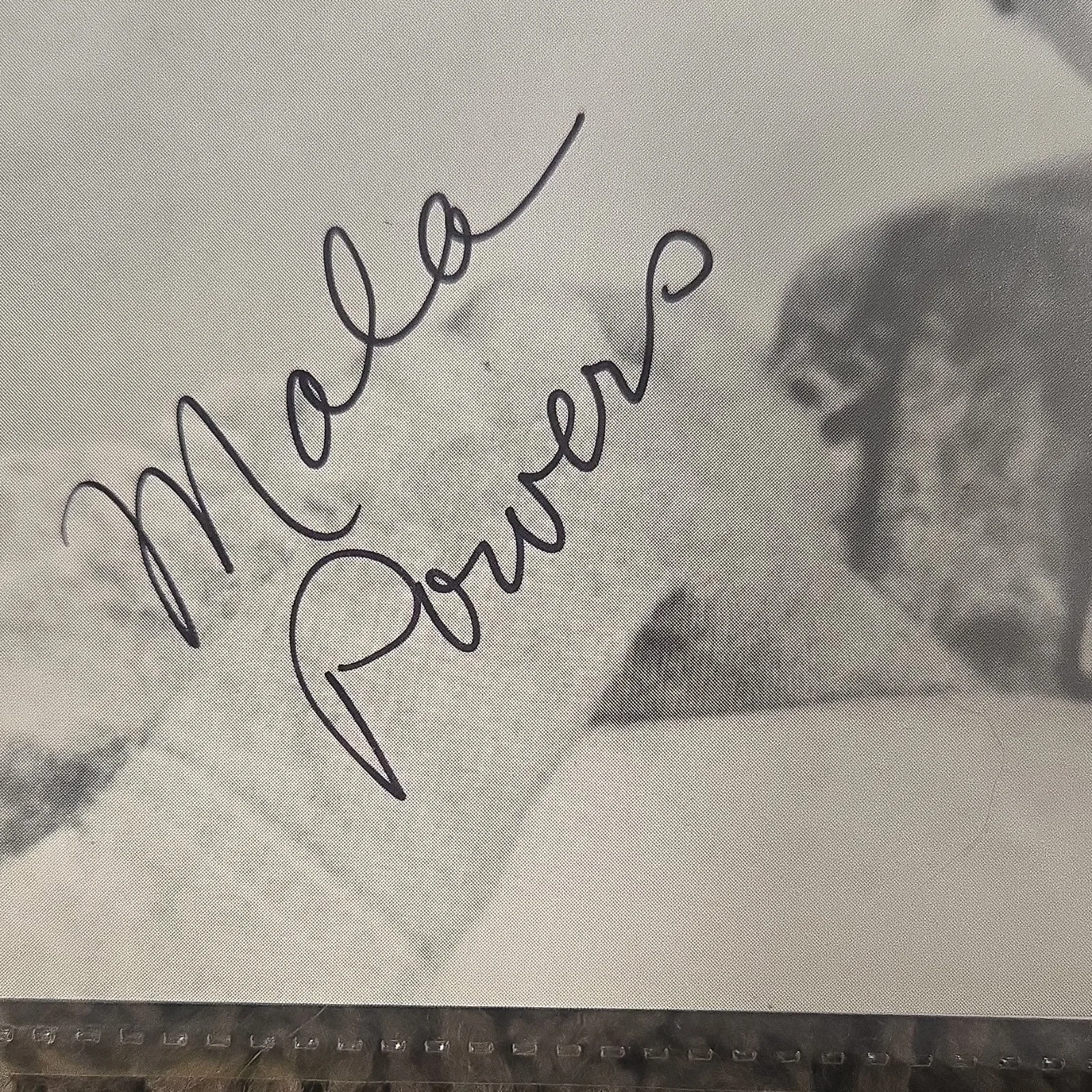 Mala Powers — Mala Powers Signed Original Movie Photograph Autograph Movies Industry, изображение 2