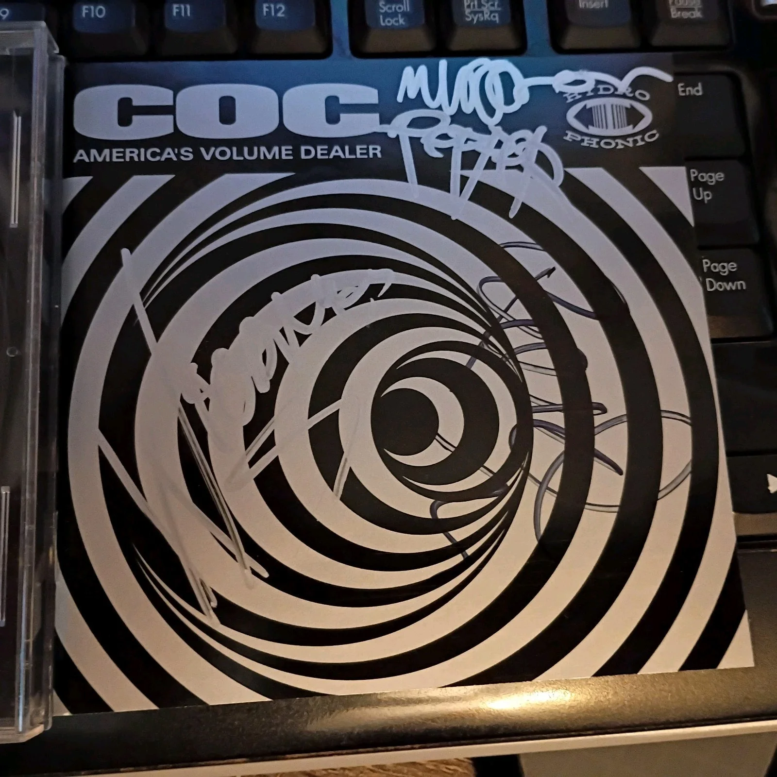 Corrosion Of Conformity America's Volume Dealer Signed By Four Originals CD, изображение 3