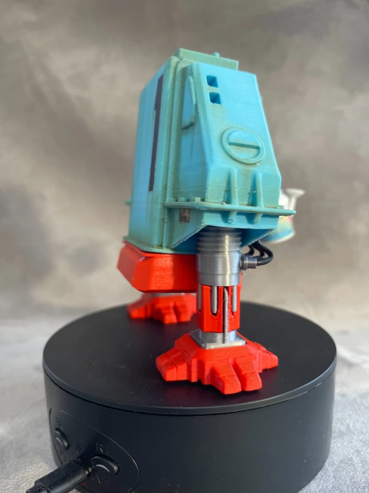 Dewey Model Robot From Sci-Fi Film Silent Running, image 5