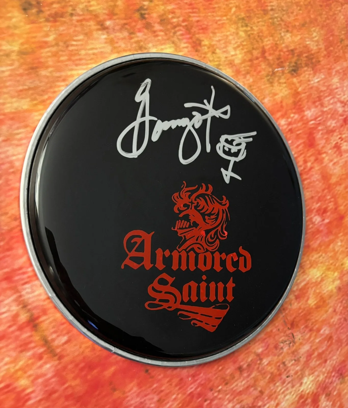 GFA Armored Saint Drummer * GONZO SANDOVAL * Signed 10" Drumhead PROOF COA, image 4