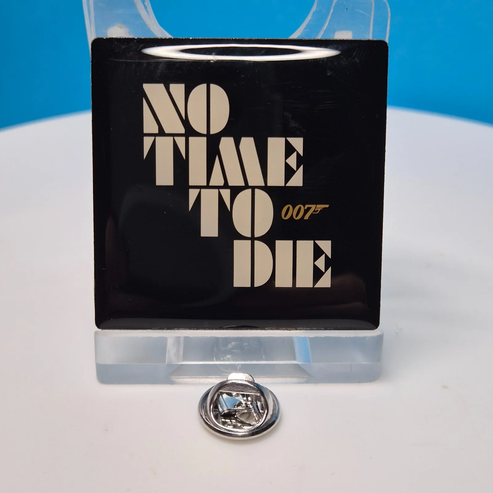 James Bond 007 No Time To Die Pin Badge Promo Collectors Merchandise, изображение 2