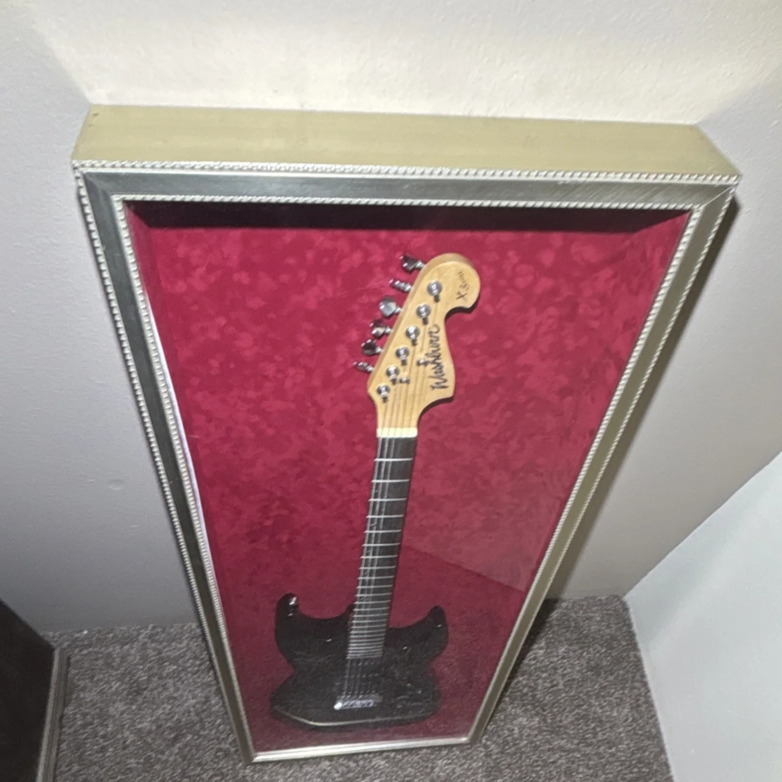 Washburn X Series Signed Black Electric Guitar in Display Case, image 4