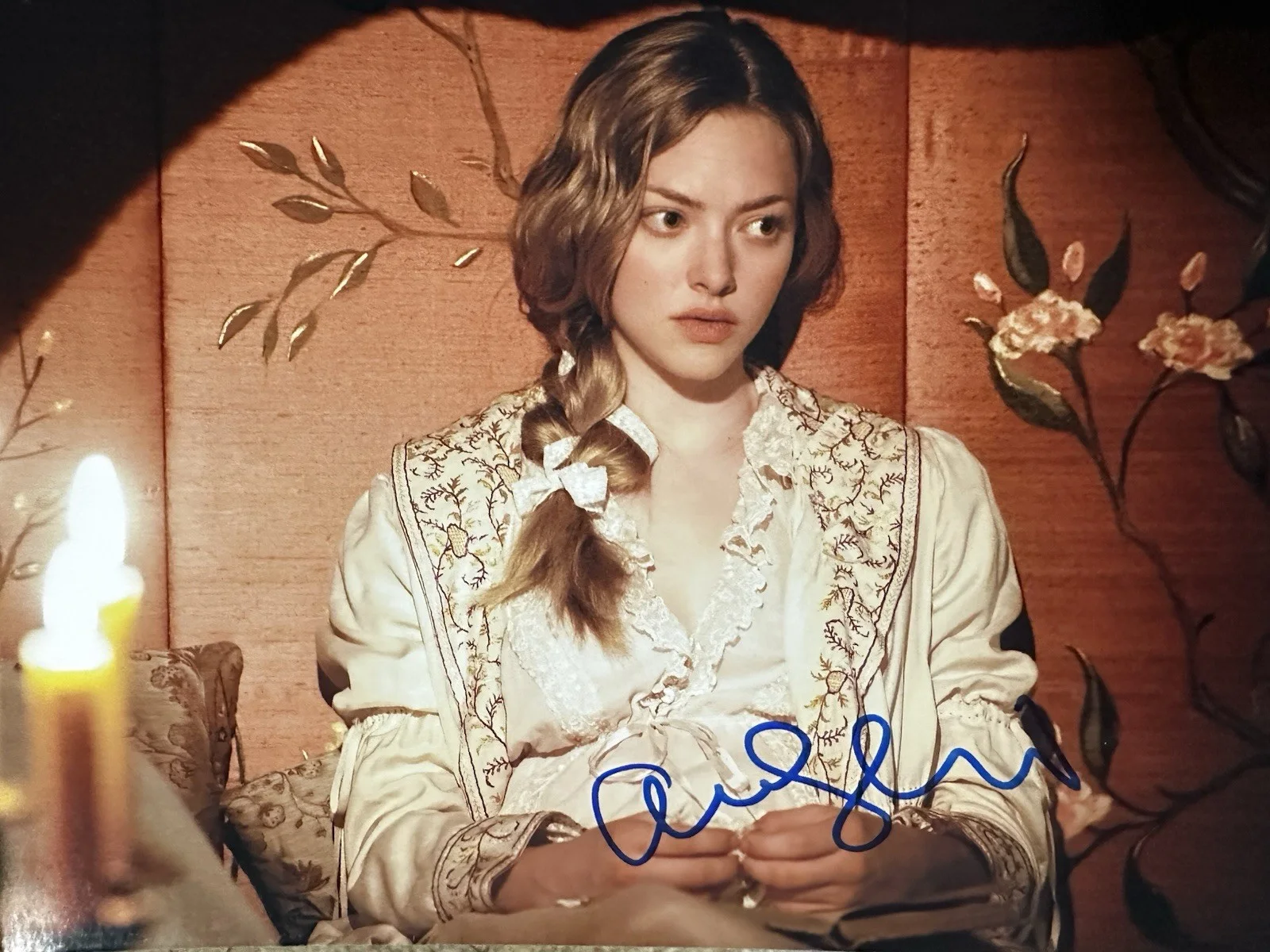 amanda seyfried — Amanda Seyfried signed 8x10 photo. The Housemaid. Mamma Mia. Les Miserables