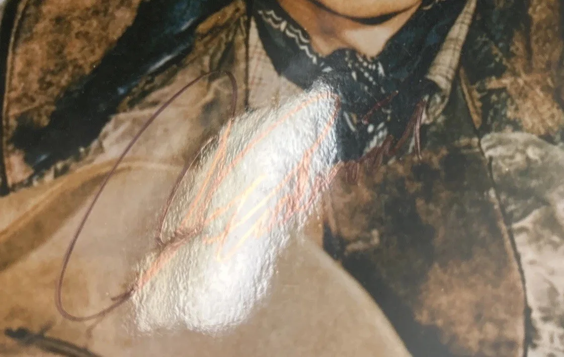 Clint Eastwood — Clint Eastwood Signed 8x10 Autographed Photo Western 1950s W/COA, изображение 3