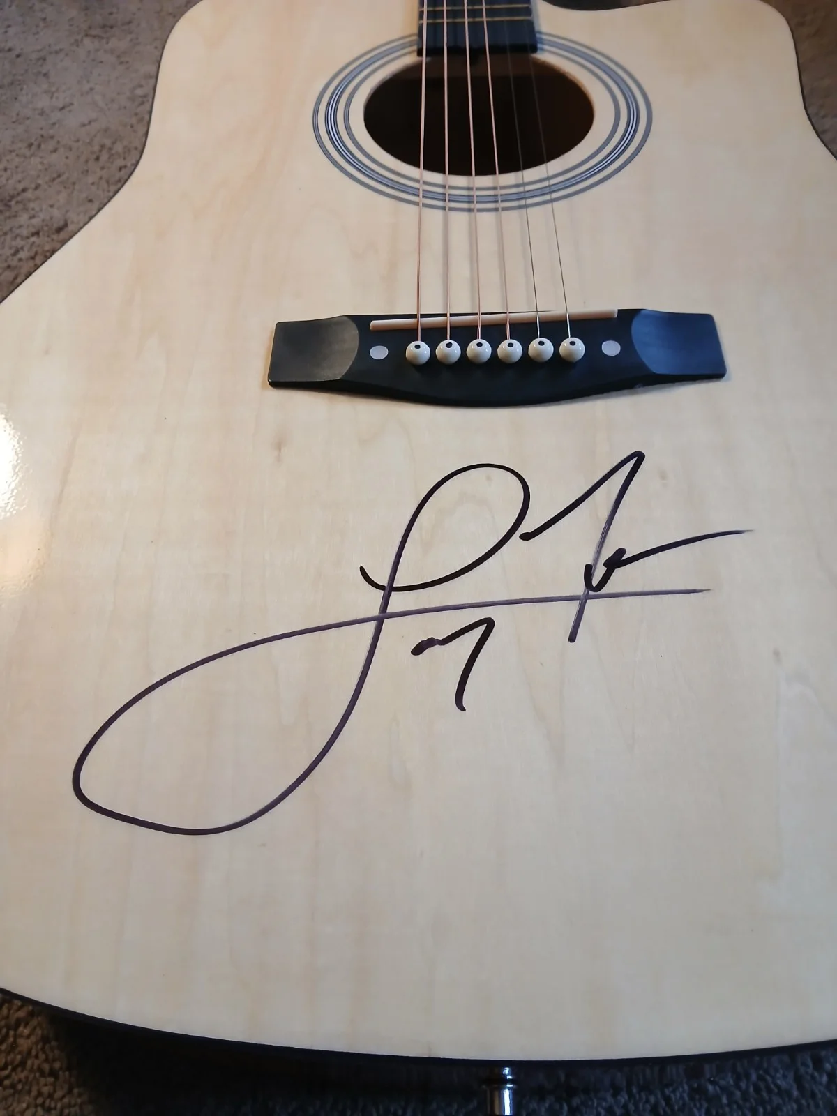 Larry Fleet autographed Acoustic Guitar, image 3