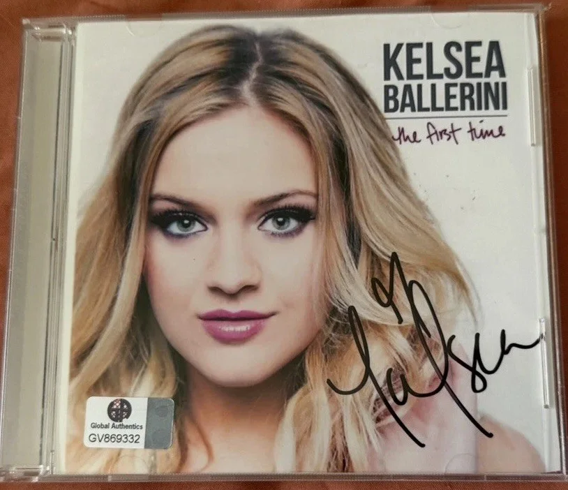 Kelsea Ballerini The First Time CD Cover Photo Hand Signed Autographed w/GAI COA, изображение 5