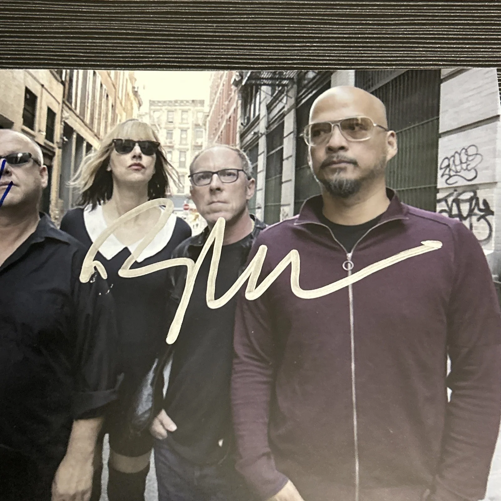 JOEY SANTIAGO & BLACK FRANCIS OF THE PIXIES BAND SIGNED AUTOGRAPHED 8x10 PHOTO, изображение 3