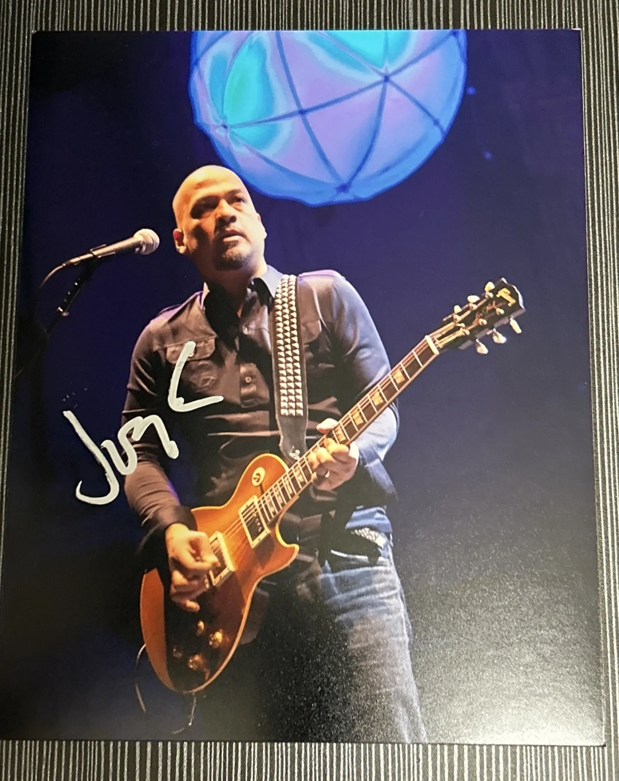 JOEY SANTIAGO OF THE PIXIES BAND SIGNED AUTOGRAPHED 8x10 PHOTO A, изображение 2