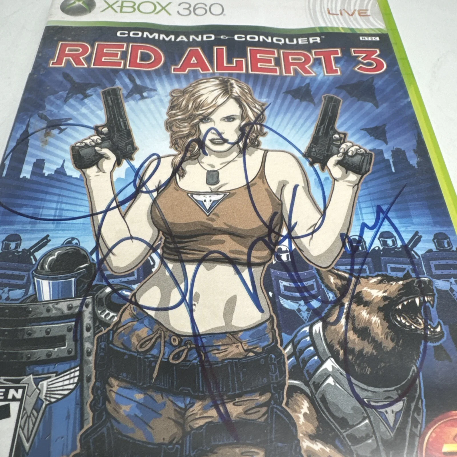 Jenny McCarthy — Jenny McCarthy Command & Conquer Red Alert 2 Signed 8x10 Game Case, image 2
