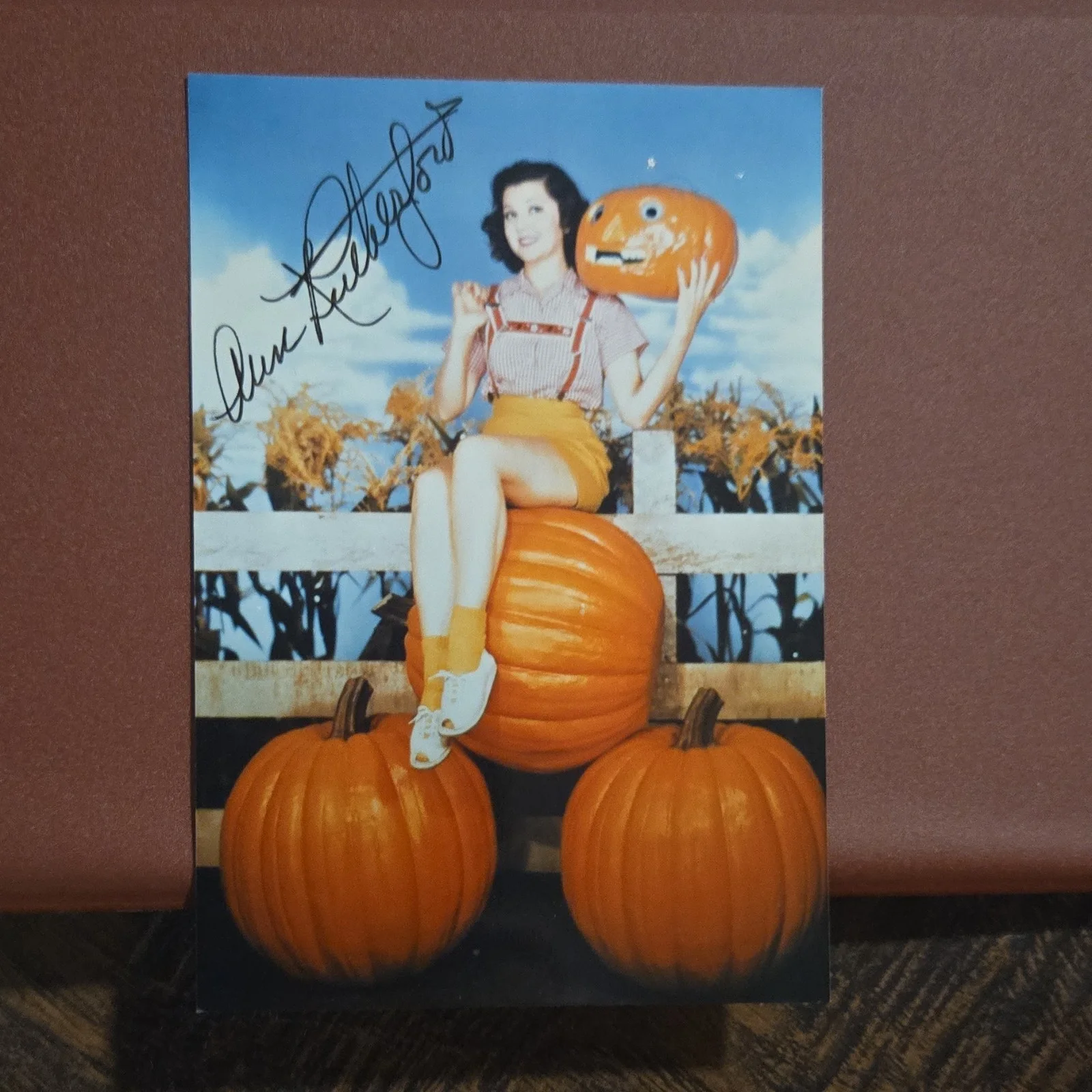 Linnea Quigley — Ann Rutherford Signed Original Movie Photograph Autograph with Pumpkins