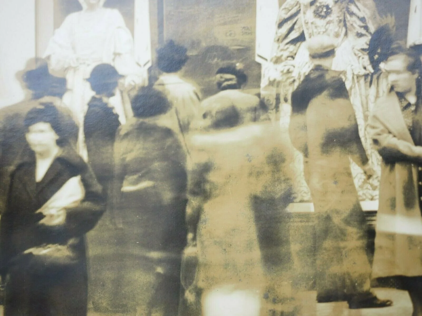 Gimbel Brothers Manhattan Store Front Window Display B&W 8 x 10 Photo 1930-40's, image 5