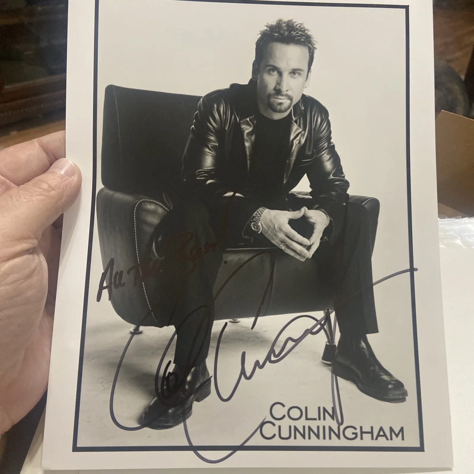 Colin Cunningham — Colin Cunningham Stargate Atlantis signed 8 x 10 photo b&w