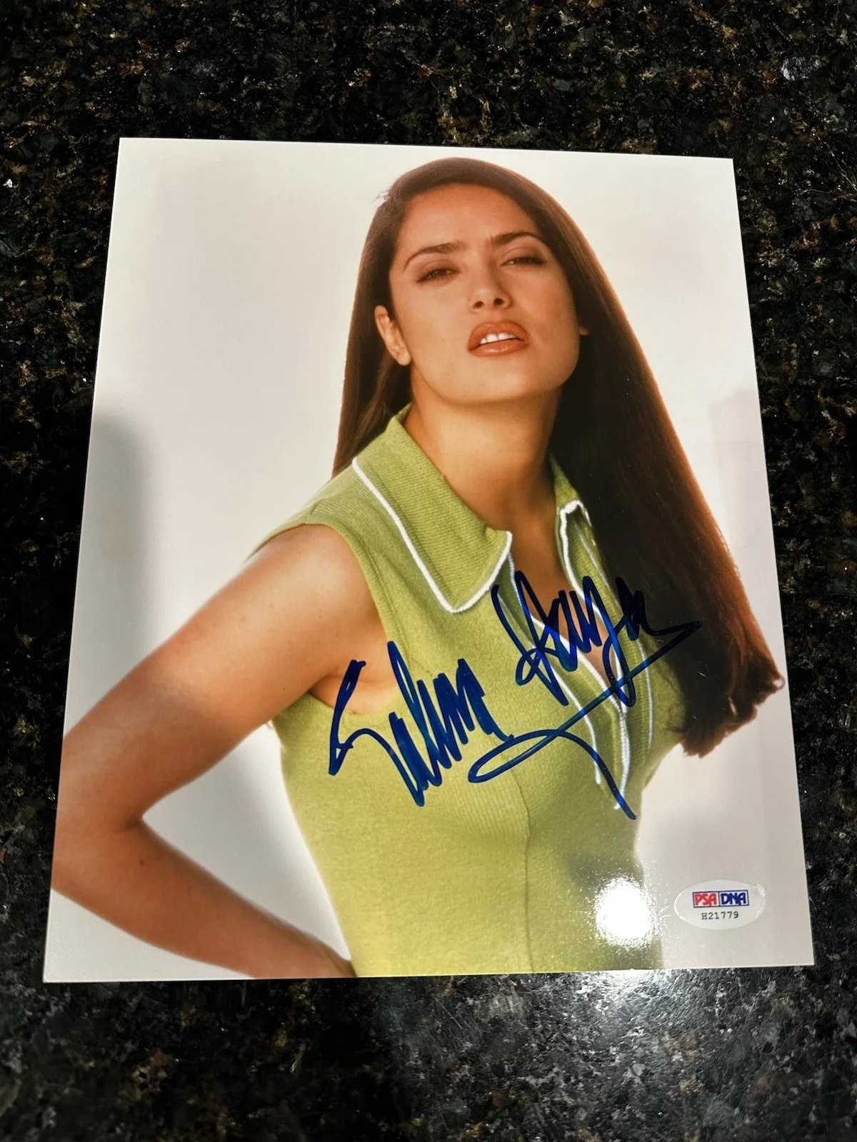 Salma Hayek — PSA DNA Salma Hayek Signed 8x10 Sexy Photo Desperado Autographed