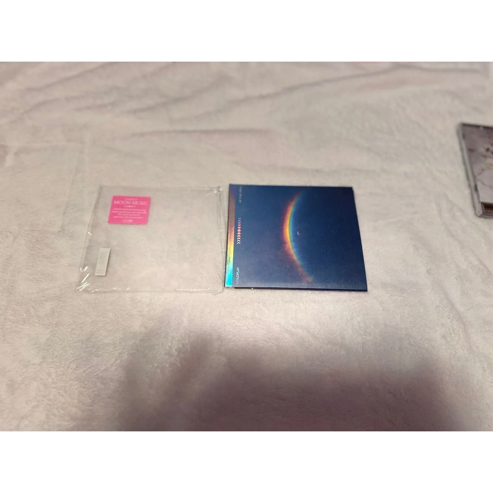 Coldplay SIGNED CD Moon Music NEW 2024 Autographed Insert ~ IN HAND!, image 2
