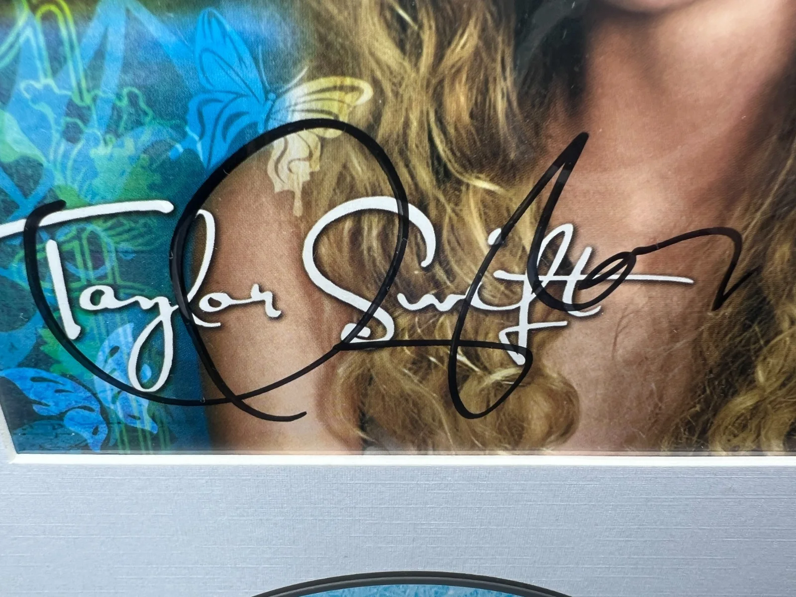 2006 Taylor Swift Signed Autograph Debut CD Album ORIGINAL LYRICS Beckett LOA, image 3