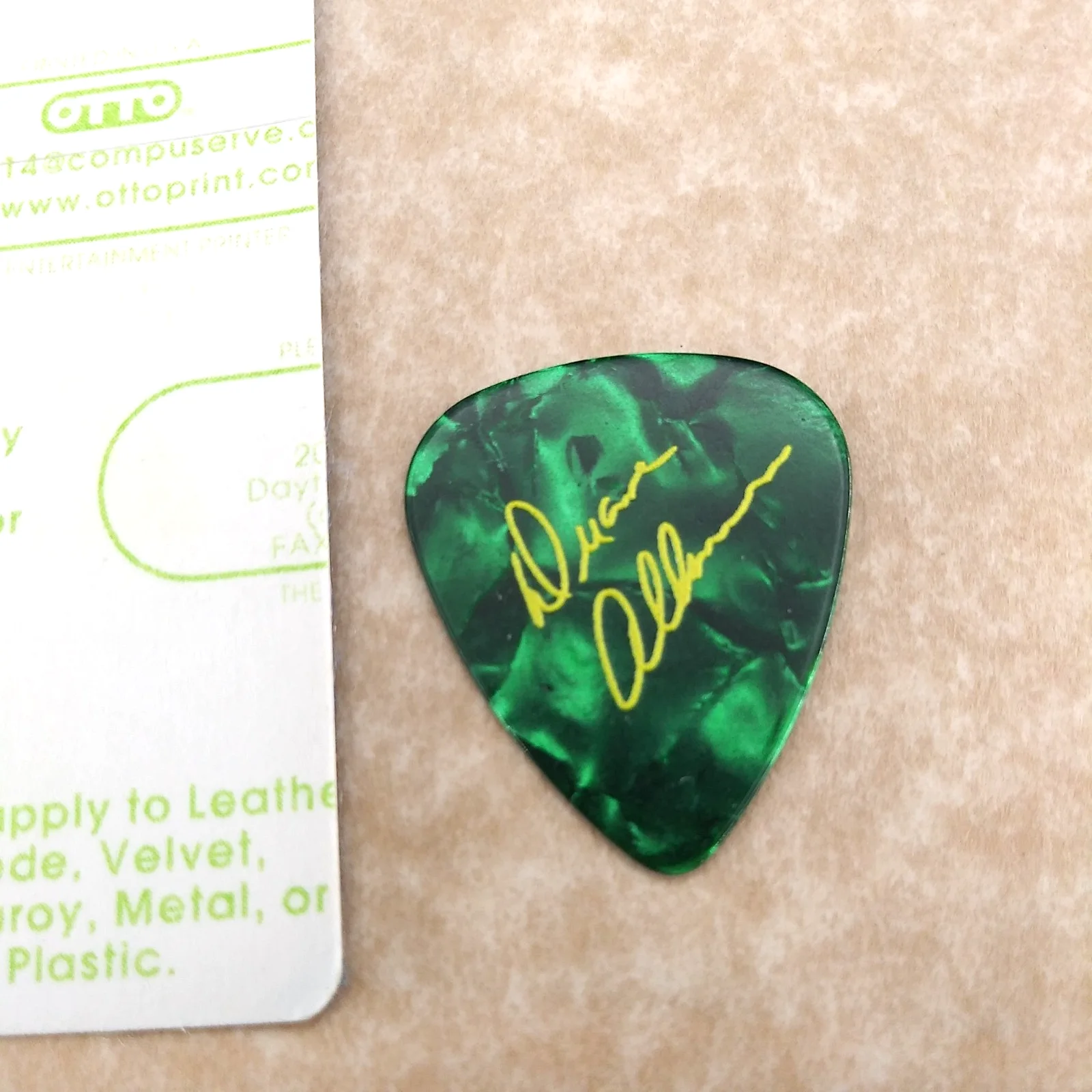 ALLMAN BROTHERS BAND backstage pass 1 novelty signature guitar picks zz2, image 3