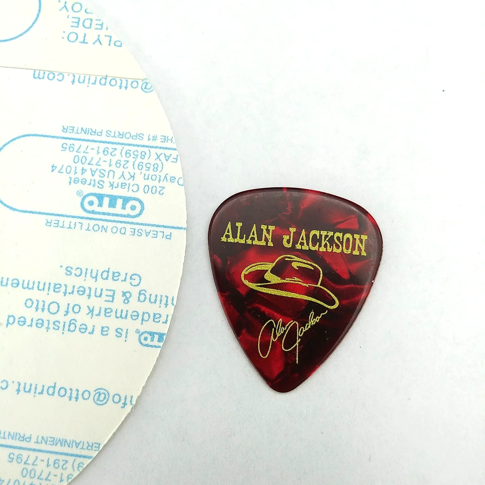 ALAN JACKSON MEET & GREET backstage pass 1 novelty signature guitar pick, image 3