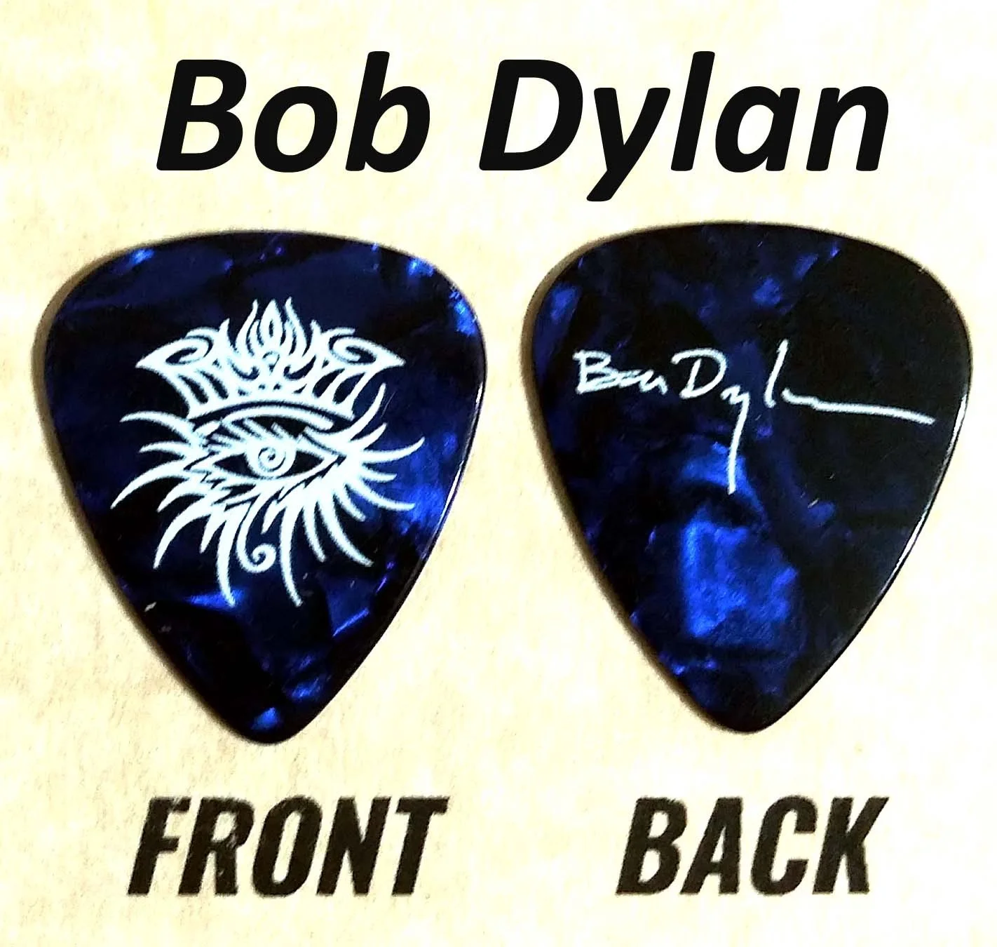 BOB DYLAN authentic backstage pass 2 novelty guitar picks 7.5" acrylic display!, image 3
