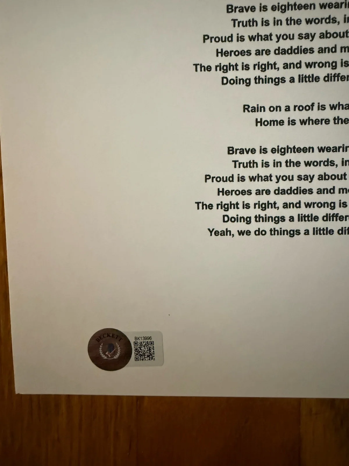 Riley Green signed AUTOGRAPH DIFFERENT ROUND HERE Lyric Sheet Album BAS COA, image 2