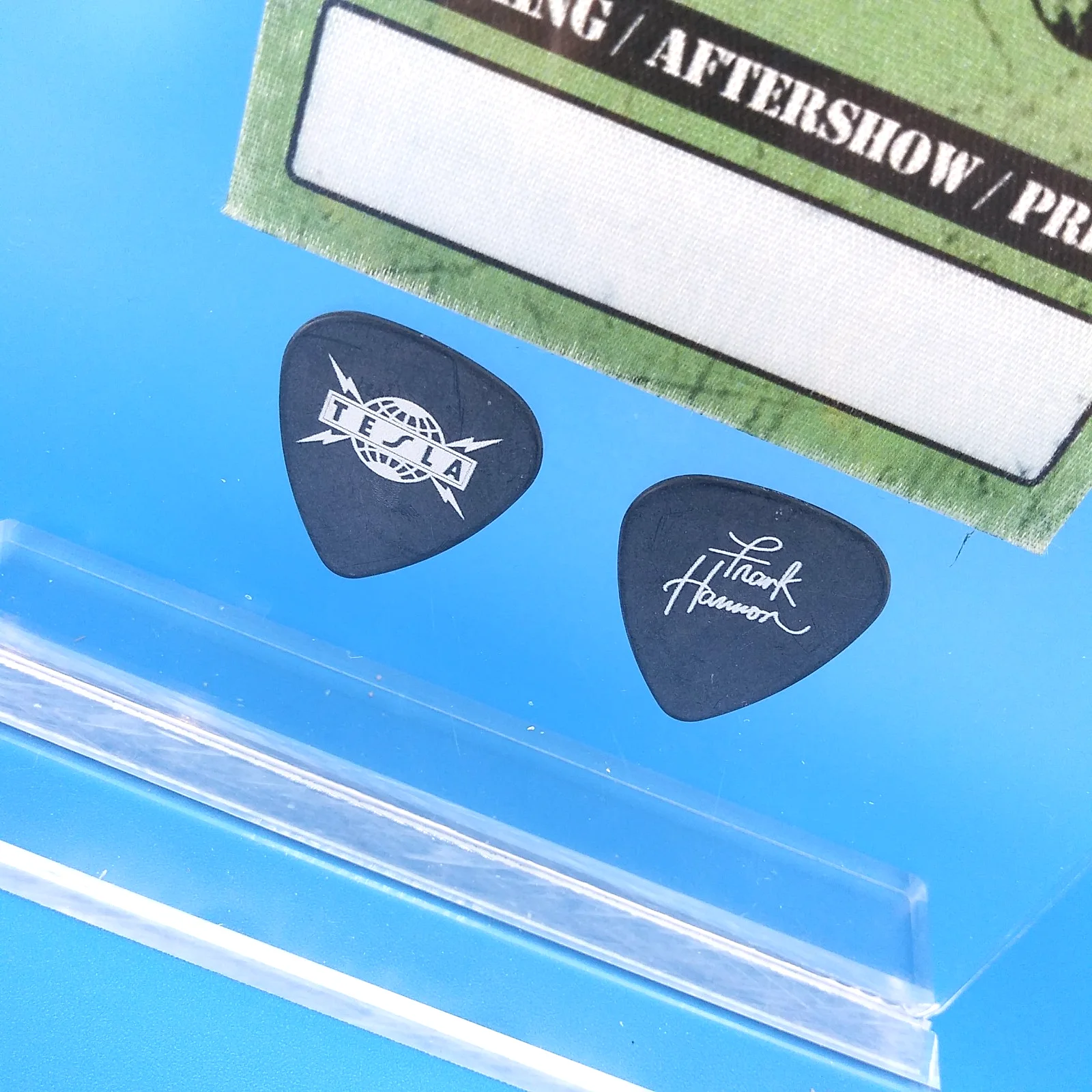 TESLA backstage pass 2 novelty signature guitar picks 7.25" acrylic display!, image 3