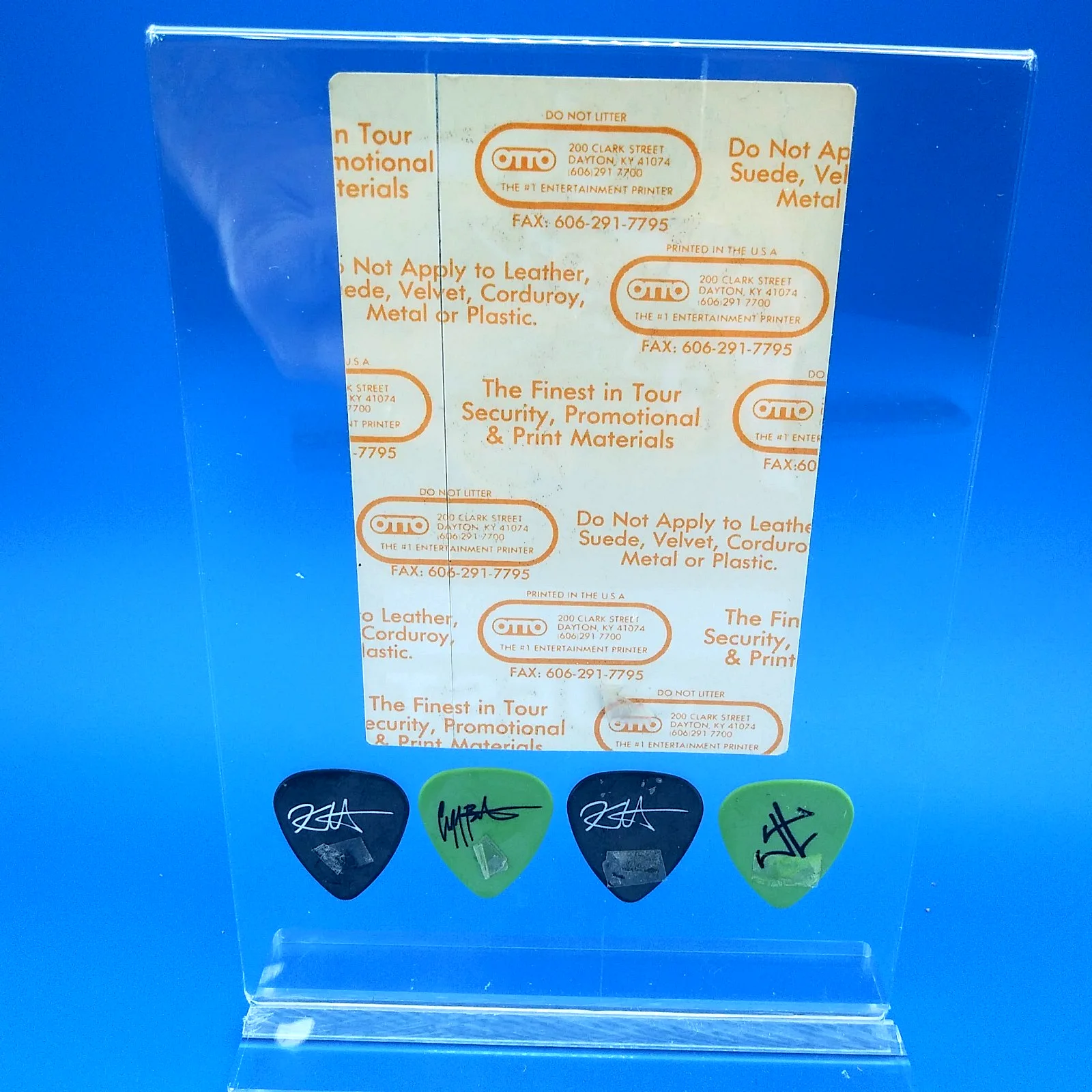 METALLICA backstage pass 4 novelty signature guitar picks 7.25" acrylic display, изображение 4