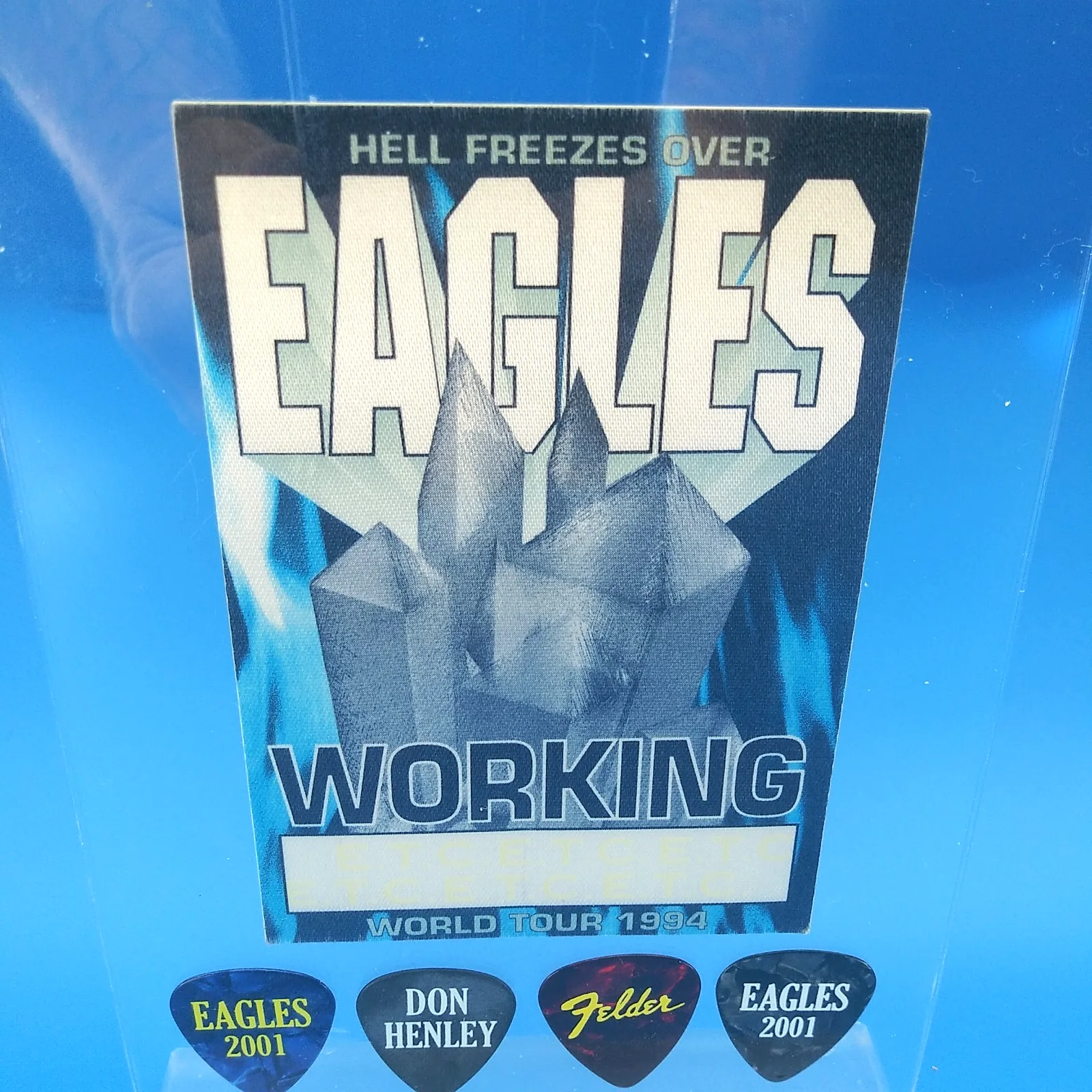 EAGLES backstage pass 4 signature guitar picks 7.25" acrylic display, image 2