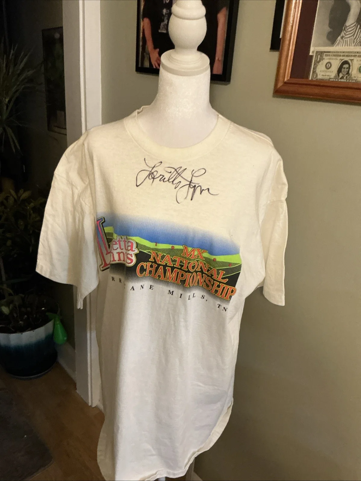 Loretta Lynn T-Shirt Worn Autographed By The Queen Of Country Music Herself, изображение 2