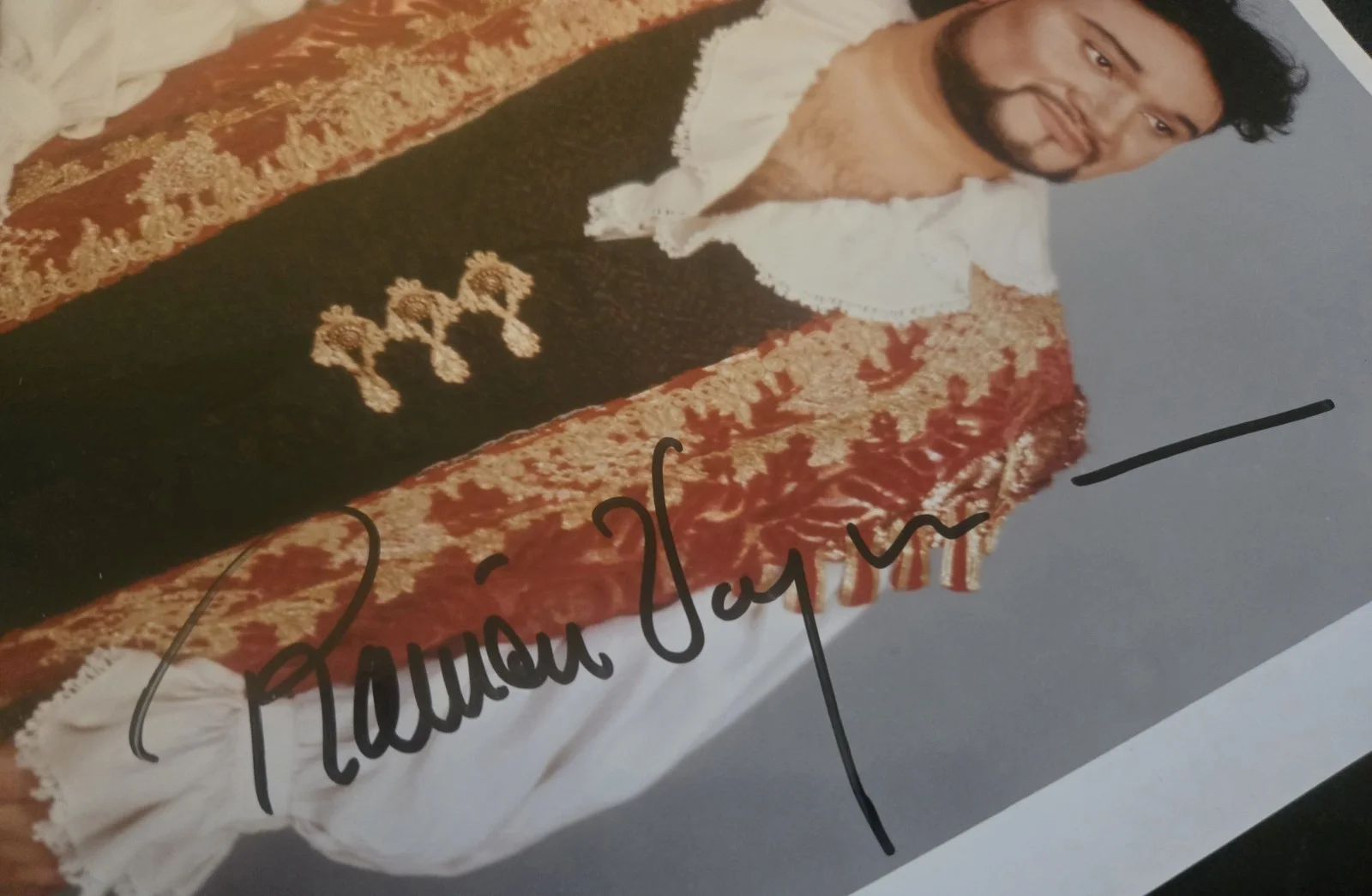 Opera Star Ramon Vargas Signed Autograph Photo Glossy Color 8x10, image 2