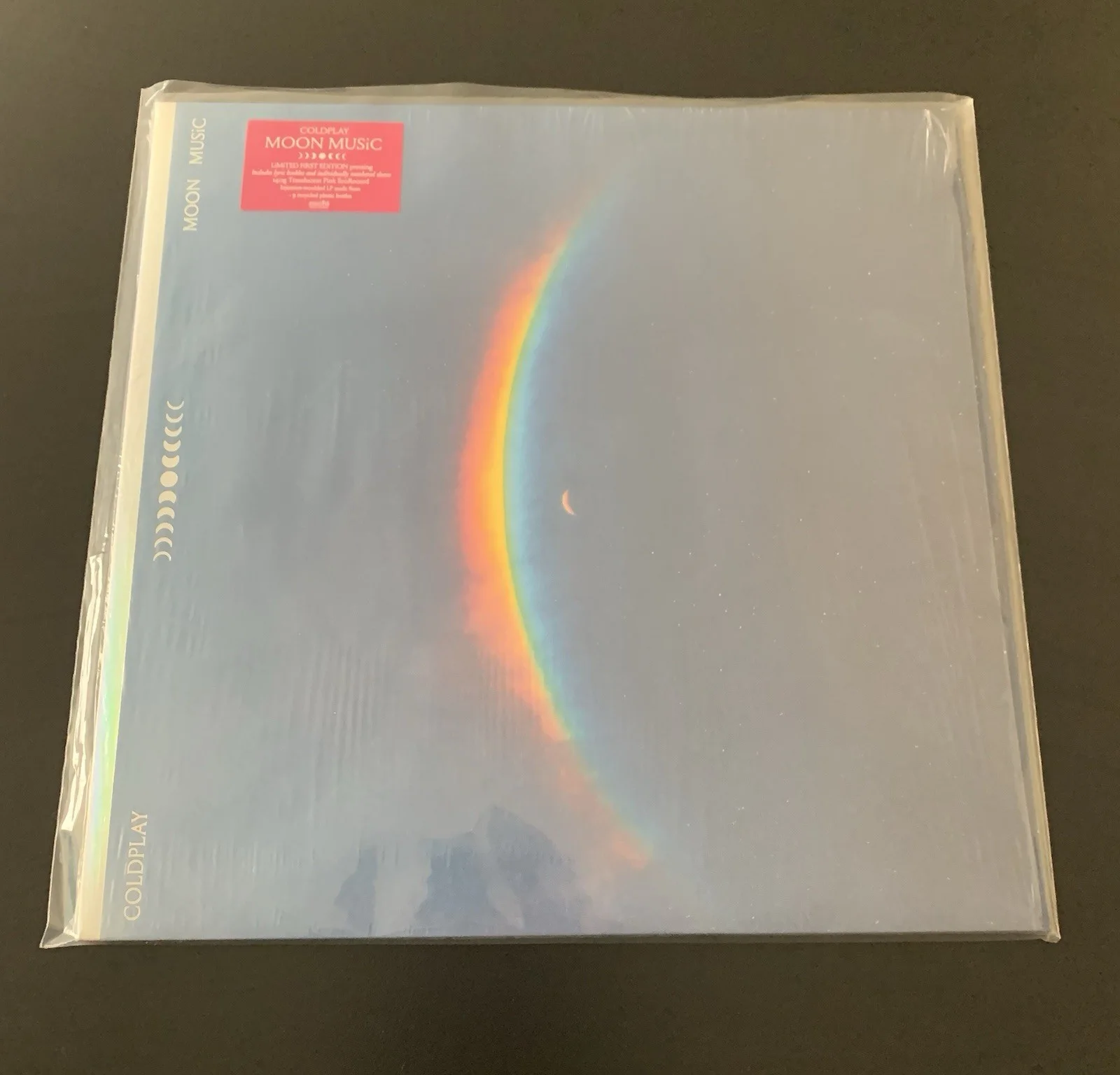 SIGNED Coldplay - Moon Music - Limited First Edition Pink Vinyl LP Record, изображение 2