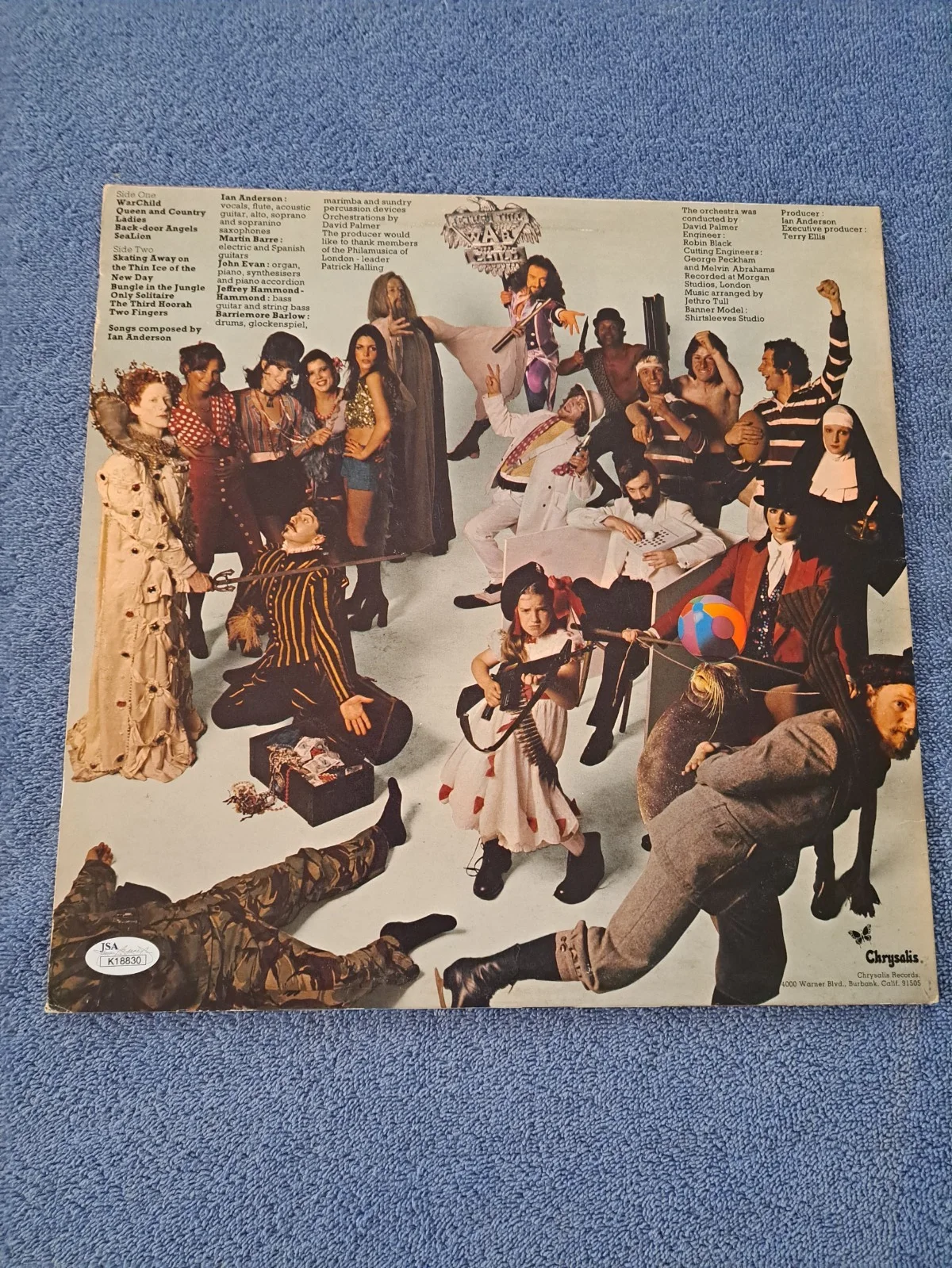 JETHRO TULL SIGNED WAR CHILD LP VINYL ALBUM JSA COA, image 3
