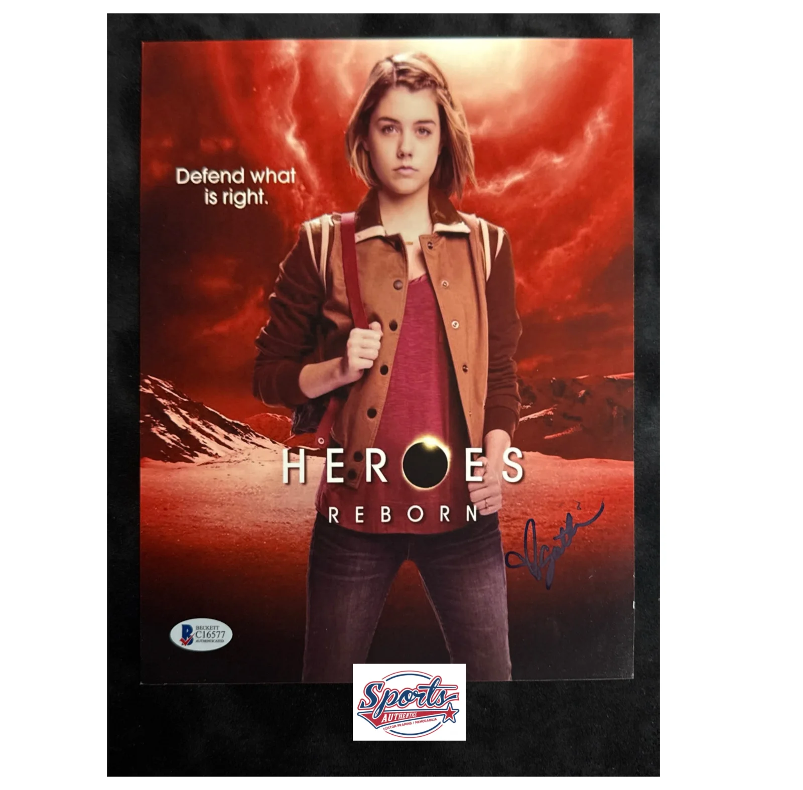 Gatlin Green — Gatlin Green Signed 8x10 Heroes Reborn Photo BAS C16577