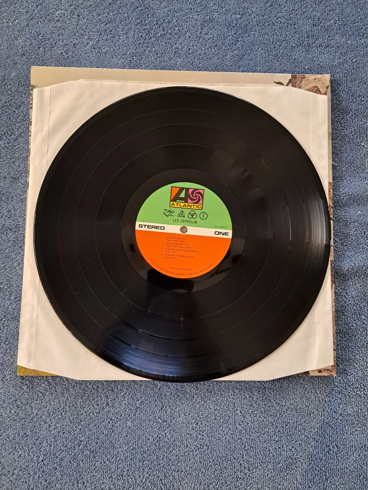 JOHN PAUL JONES SIGNED BRAND NEW LED ZEPPELIN IV LP VINYL ALBUM JSA LOA, изображение 5