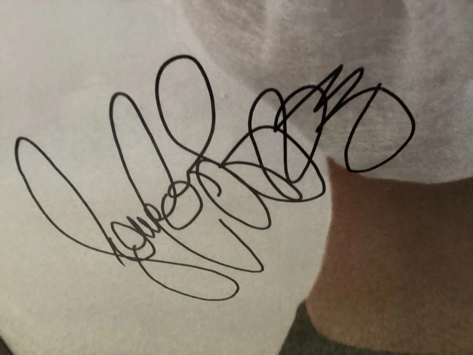 Jennifer Lopez signed poster, image 4