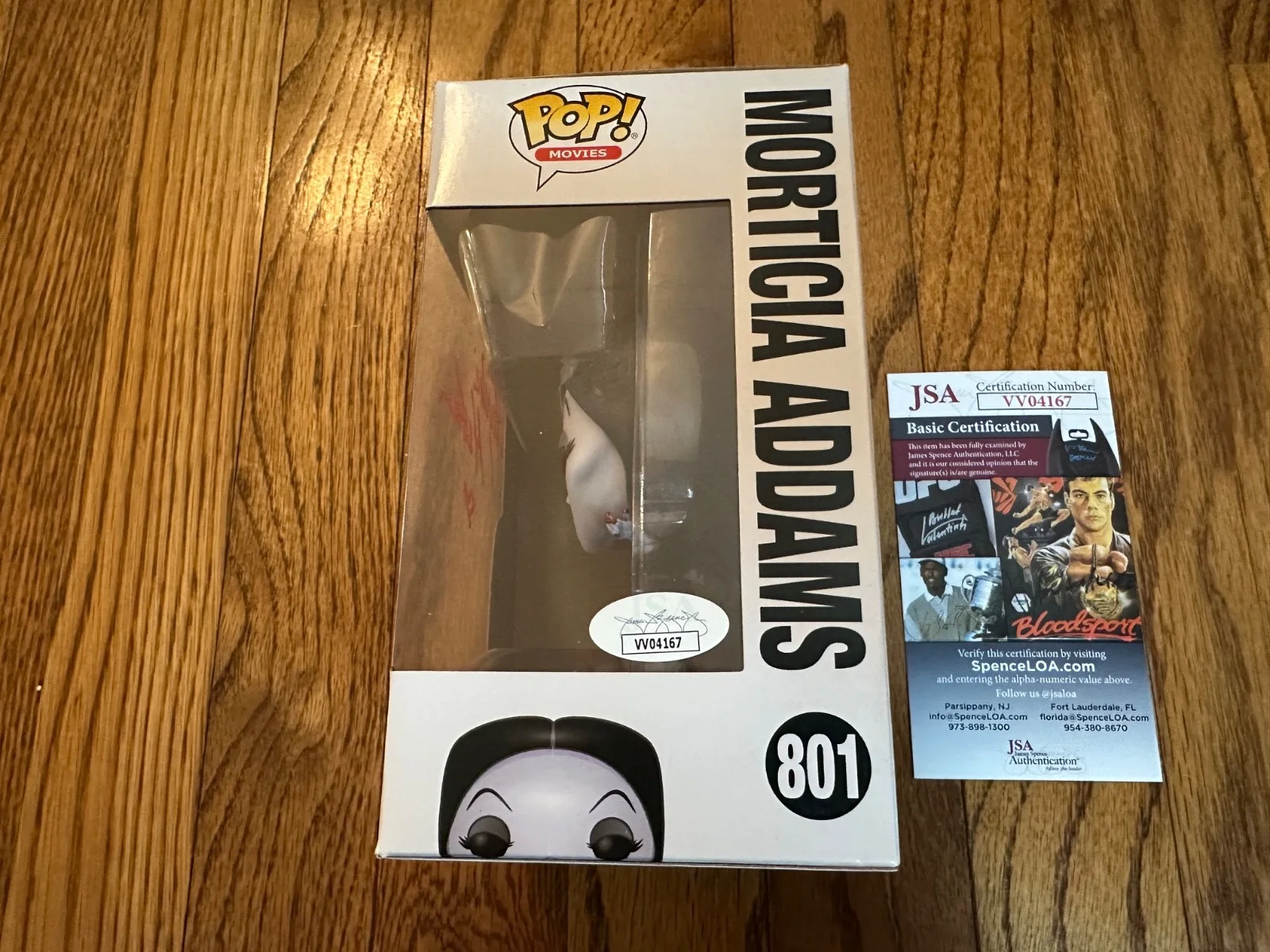Anjelica Huston — Funko Movies The Addams Family "Morticia Addams" #801 Signed Anjelica Huston JSA, изображение 3