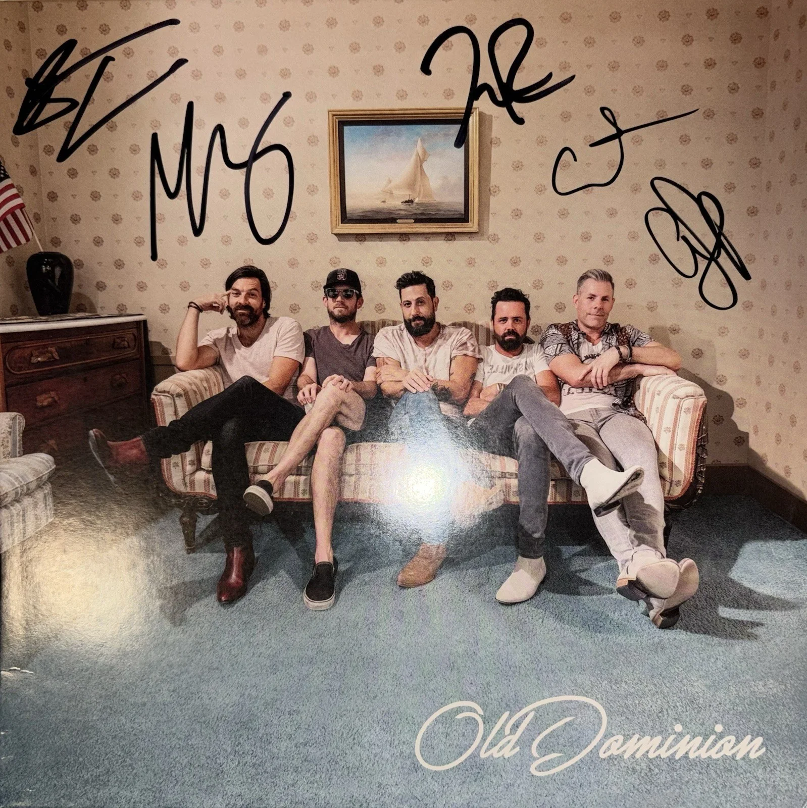 Matthew Ramsey, Trevor Rosen, Whit Sellers, Geoff Sprung, Brad Tu — Old Dominion Full Band Signed Autograph Album Vinyl Record LP!
