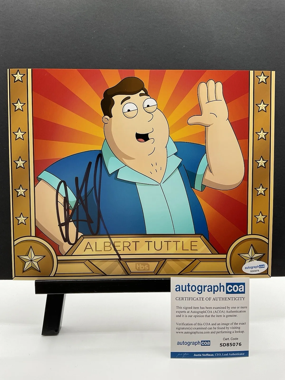 Richard Kind — Richard Kind Signed 8x10 American Dad signed 8x10 ACOA Albert Tuttle photo auto