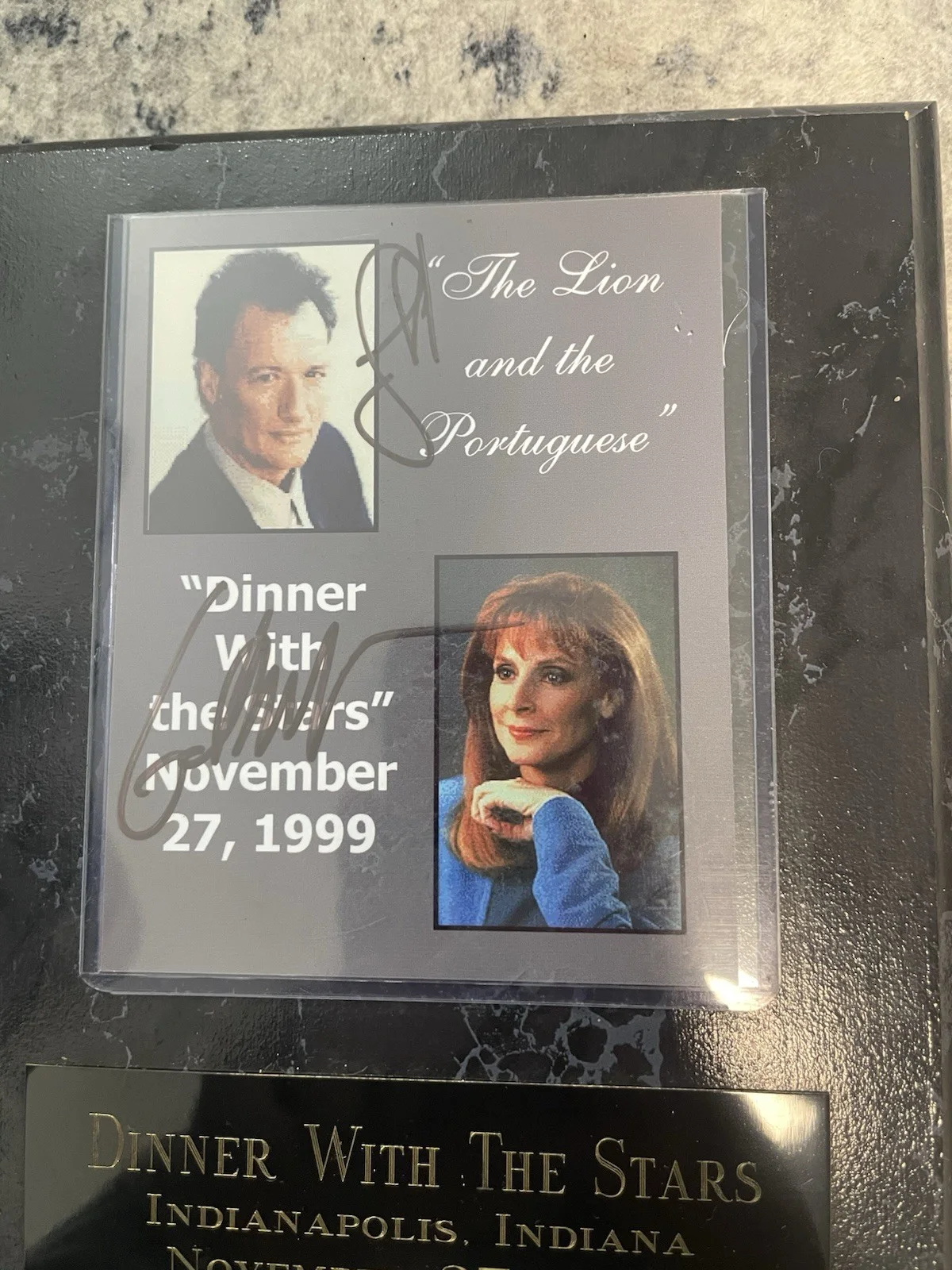 Star Trek's Crusher & Q 'Dinner with the Stars' SIGNED 1999 Duo Auto Real, изображение 2