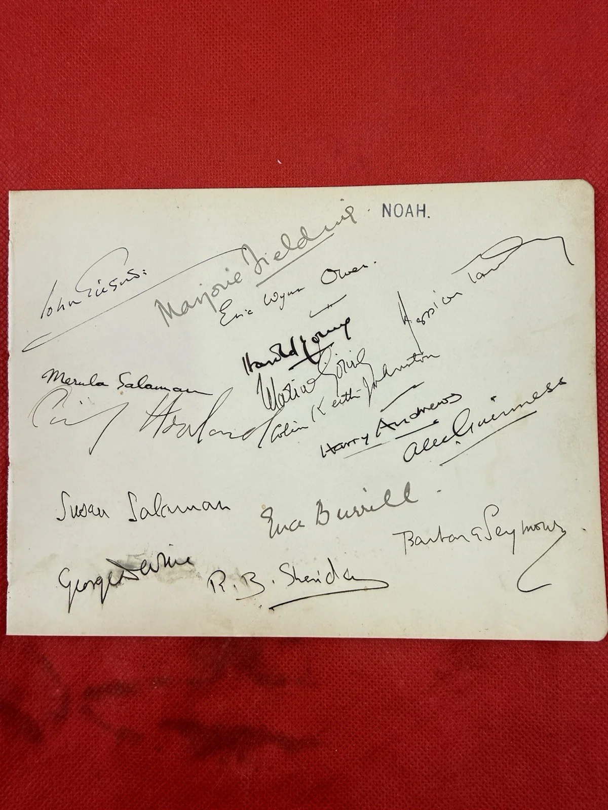 Alec Guinness Jessica Tandy John Gielgud — Original 1935 Alec Guinness Signed Album Page Play “Noah” Jessica Tandy, изображение 4