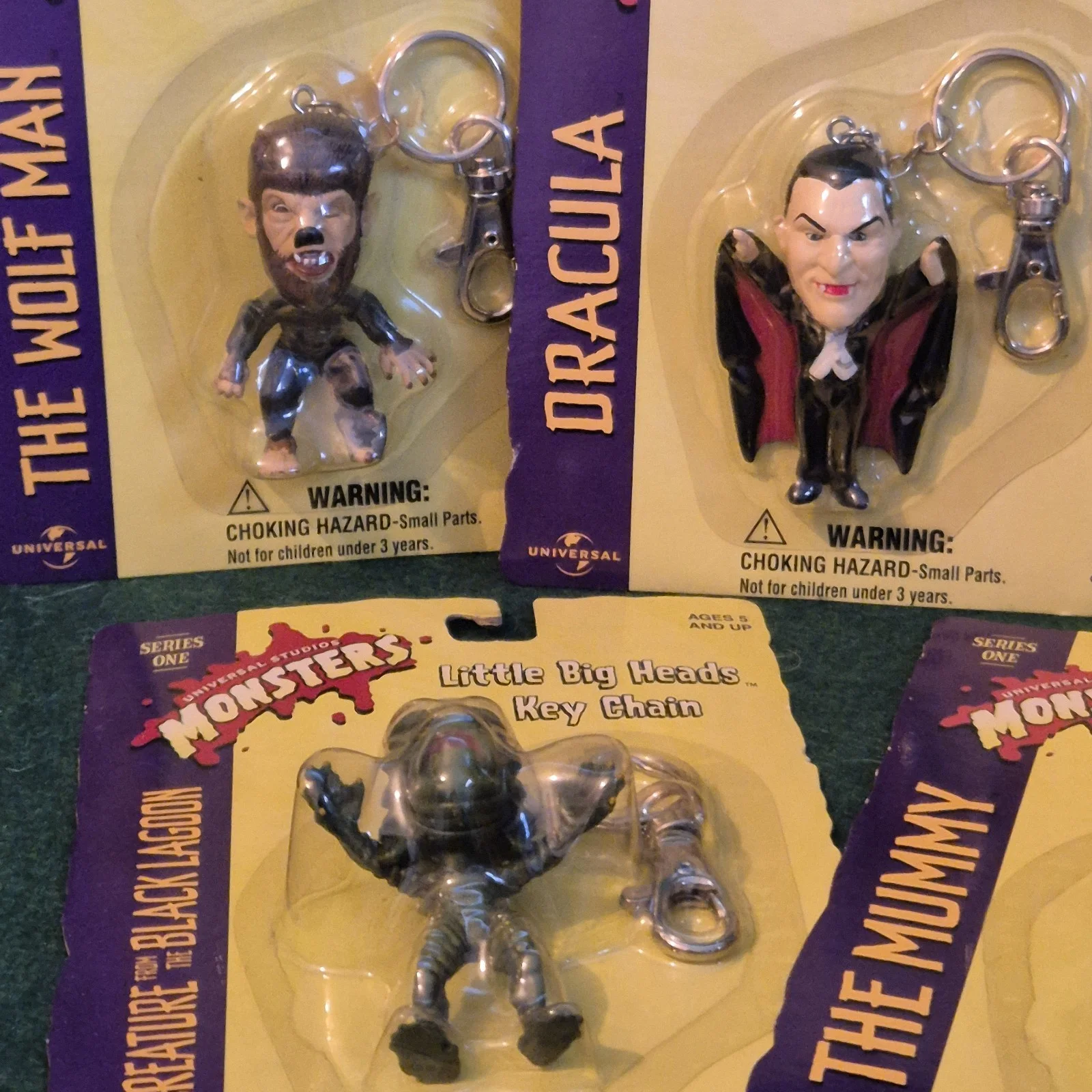 Universal Monsters Little Big Heads Series One Key Chains Set of 5 MOC Sideshow., изображение 2