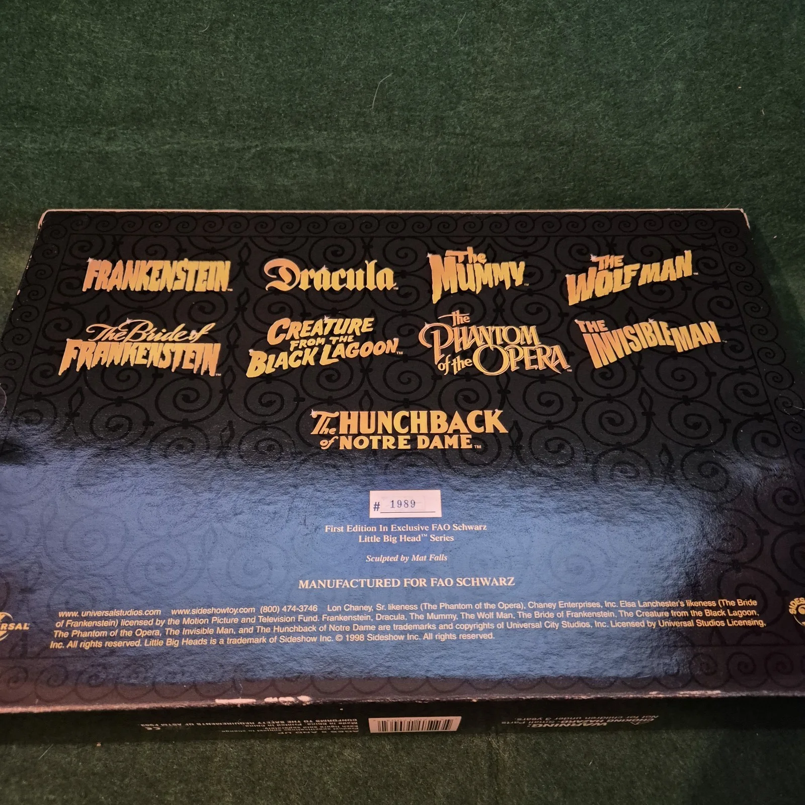 FAO Schwarz Universal Monsters Little Big Heads 9 Figure Set 1998 Opened NRFB, изображение 5