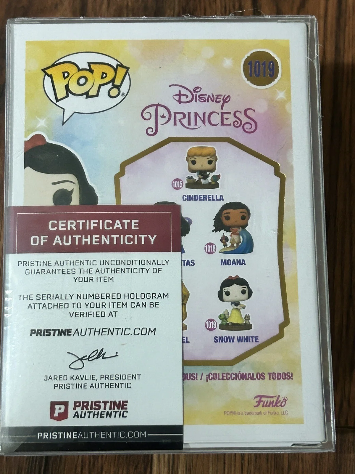 Katie Von Till — Signed Katie Von Till Funko Pop! #1019 Disney Princess Snow White Pristine COA, image 5