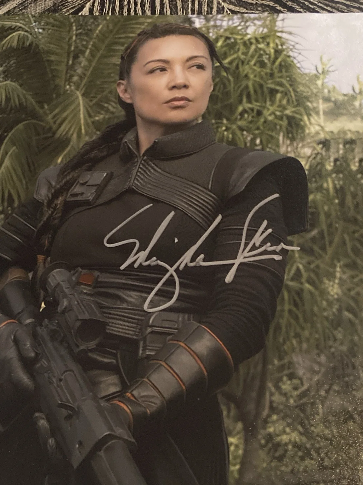 Ming-Na Wen — MING-NA WEN Signed Photo 8x10 MANDALORIAN "Fennec Shand" PSA CERTIFIED, изображение 2